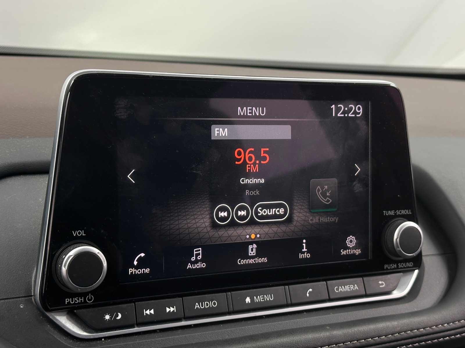 Thumbnail: 2023 Nissan Rogue - 4