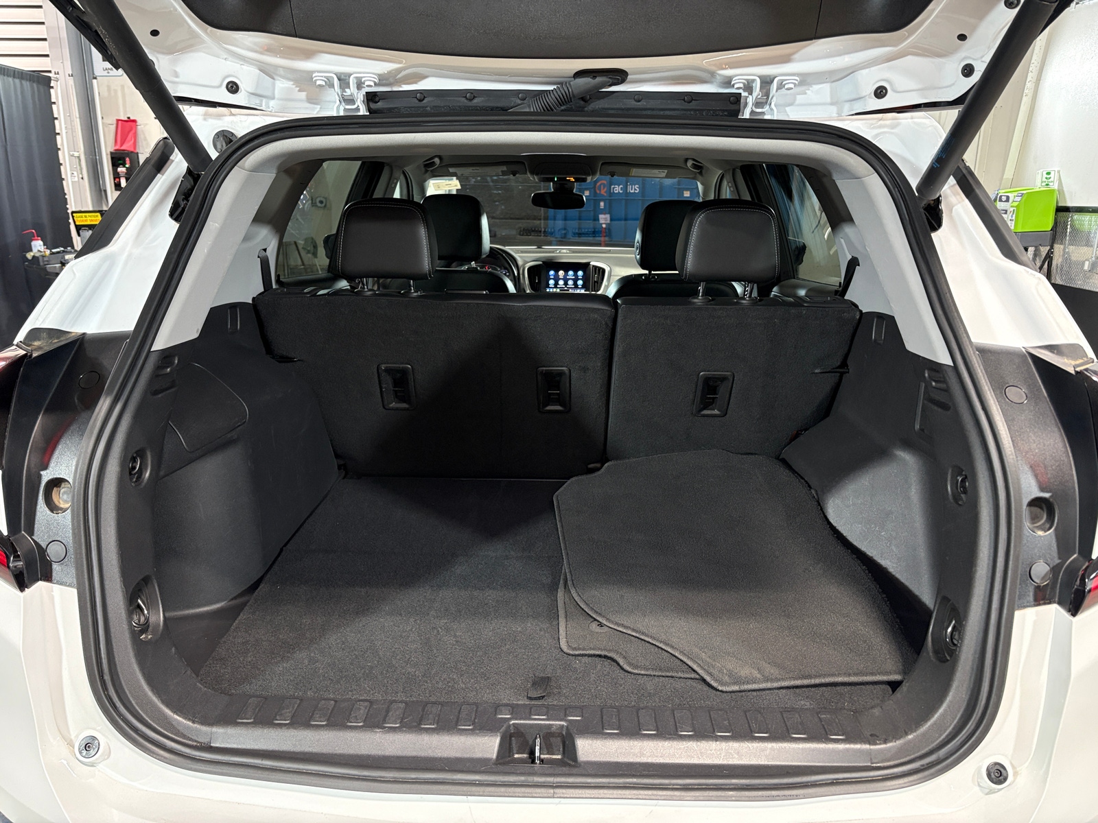 Thumbnail: 2024 GMC Terrain - 6