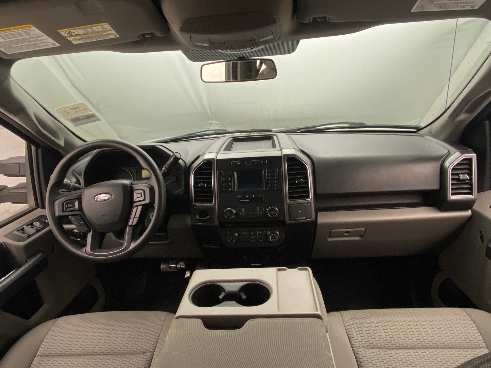 Thumbnail: 2018 Ford Econoline - 3