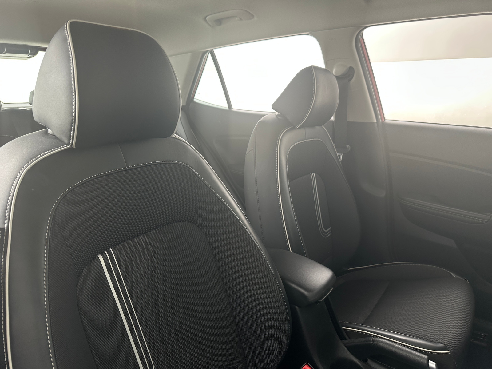 Thumbnail: 2022 Hyundai Venue - 2