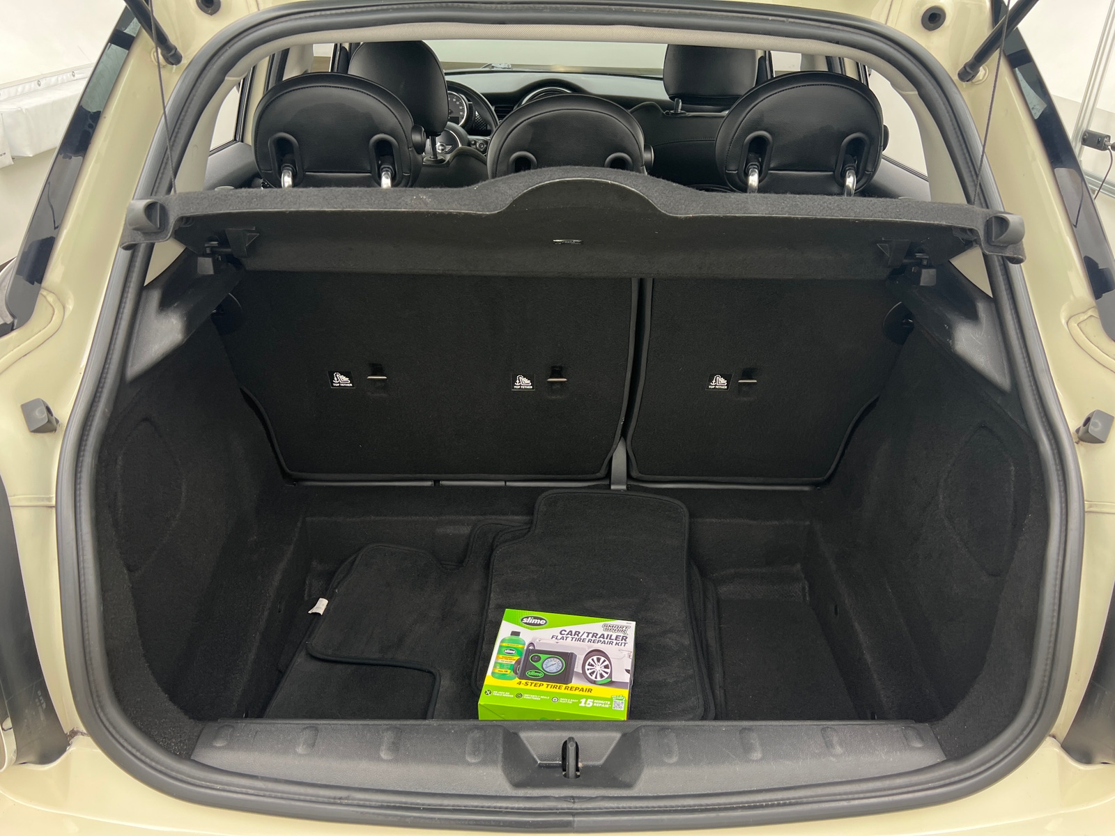 Thumbnail: 2015 MINI Cooper Hardtop - 6