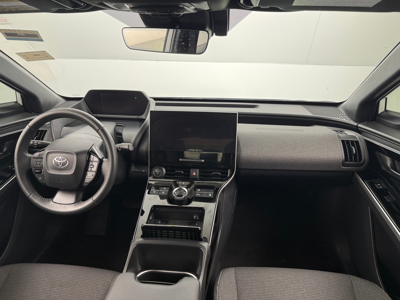 Thumbnail: 2025 Toyota bZ4X - 3