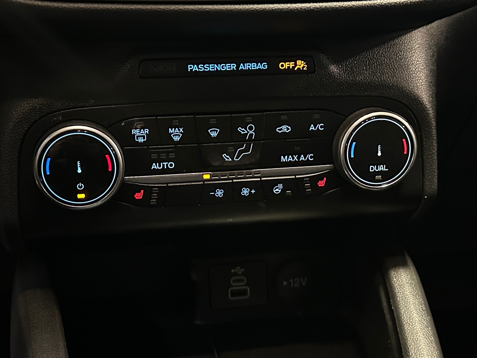 Thumbnail: 2024 Ford Escape - 4