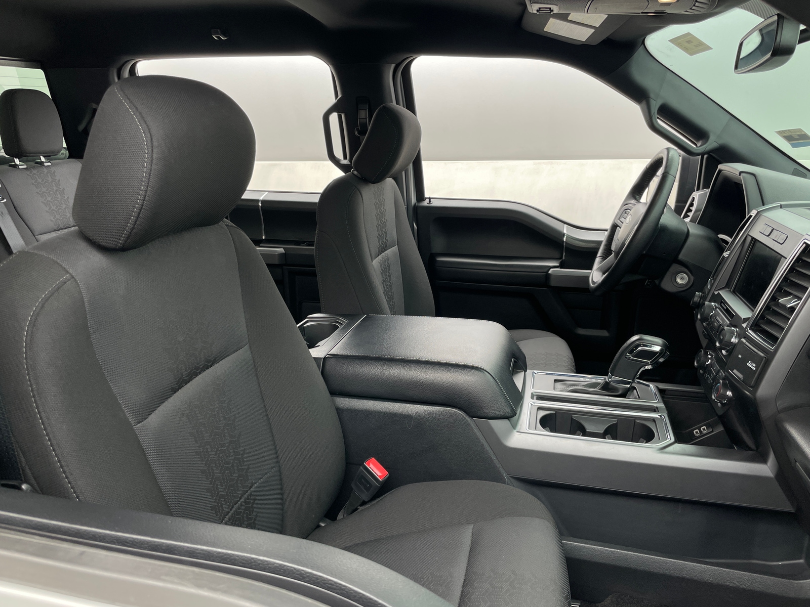 Thumbnail: 2018 Ford Econoline - 2