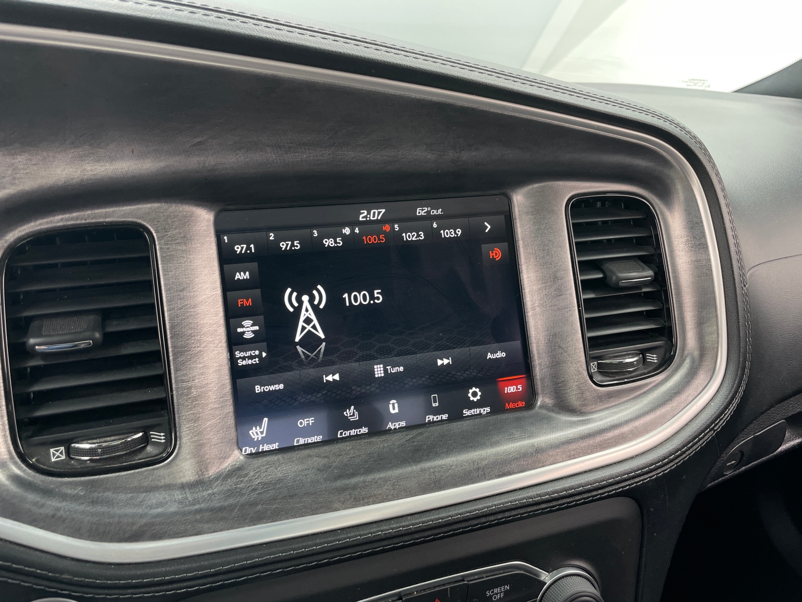 Thumbnail: 2021 Dodge Charger - 4