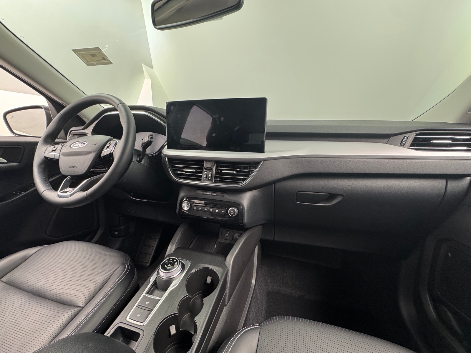 Thumbnail: 2023 Ford Escape - 2