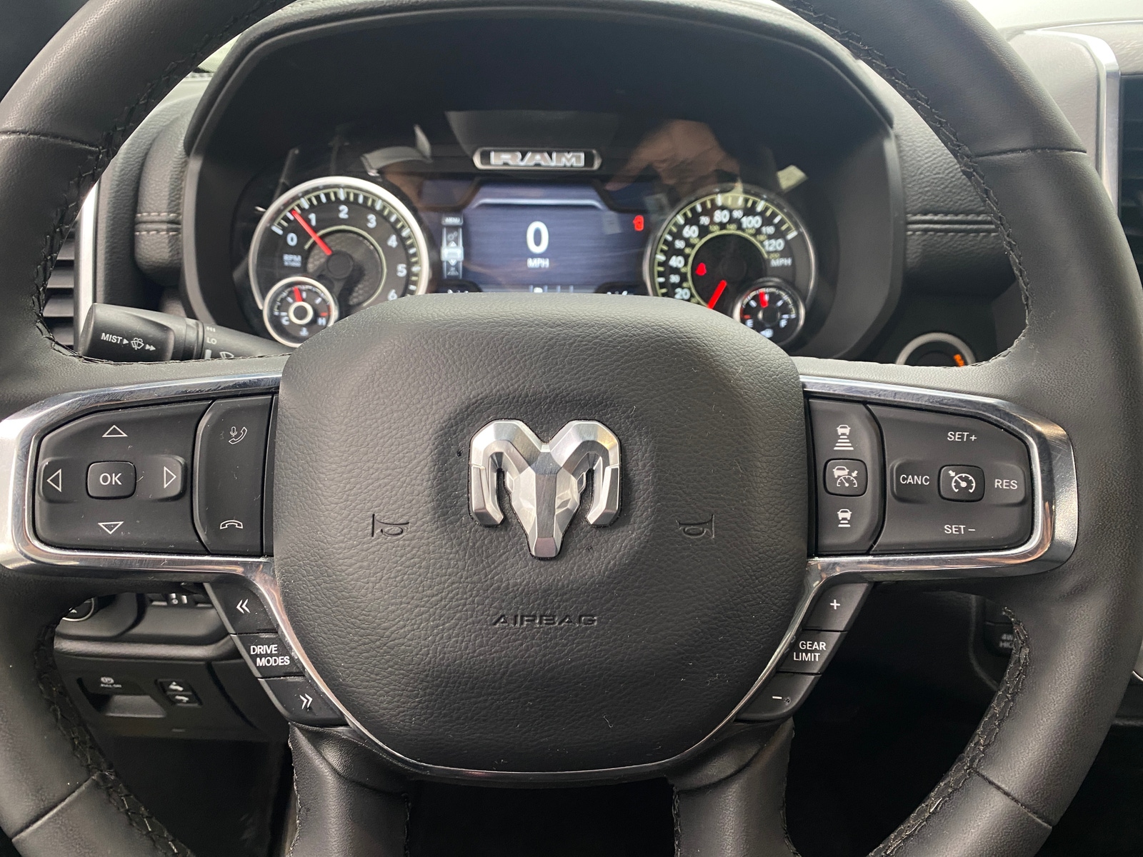 Thumbnail: 2025 RAM 1500 - 4