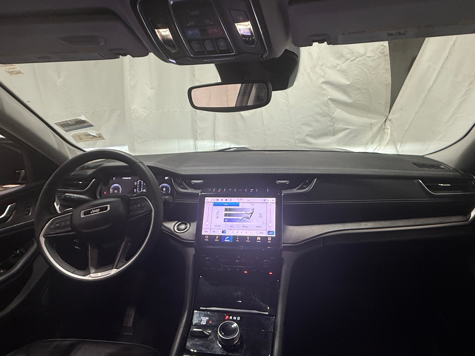 Thumbnail: 2023 Jeep Grand Cherokee L - 2