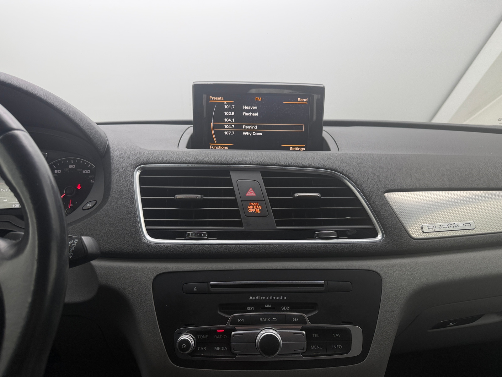 Thumbnail: 2018 Audi Q3 - 3