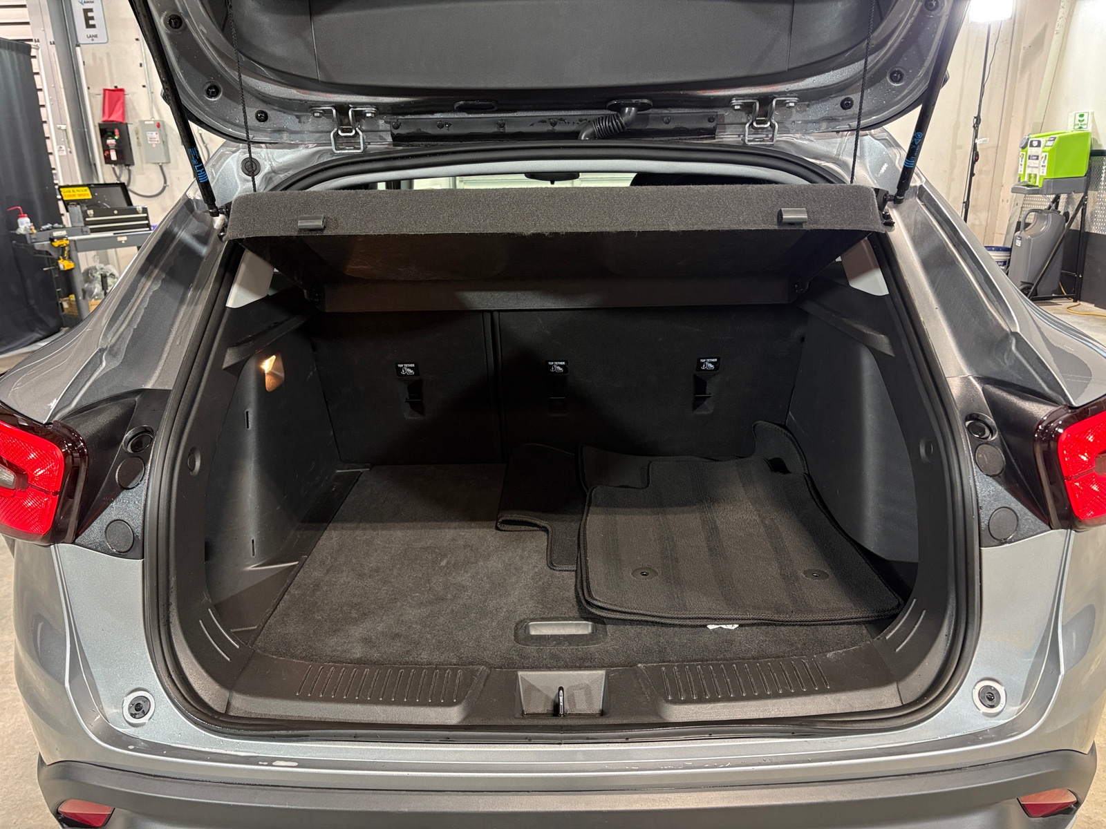 Thumbnail: 2025 Chevrolet Trax - 7