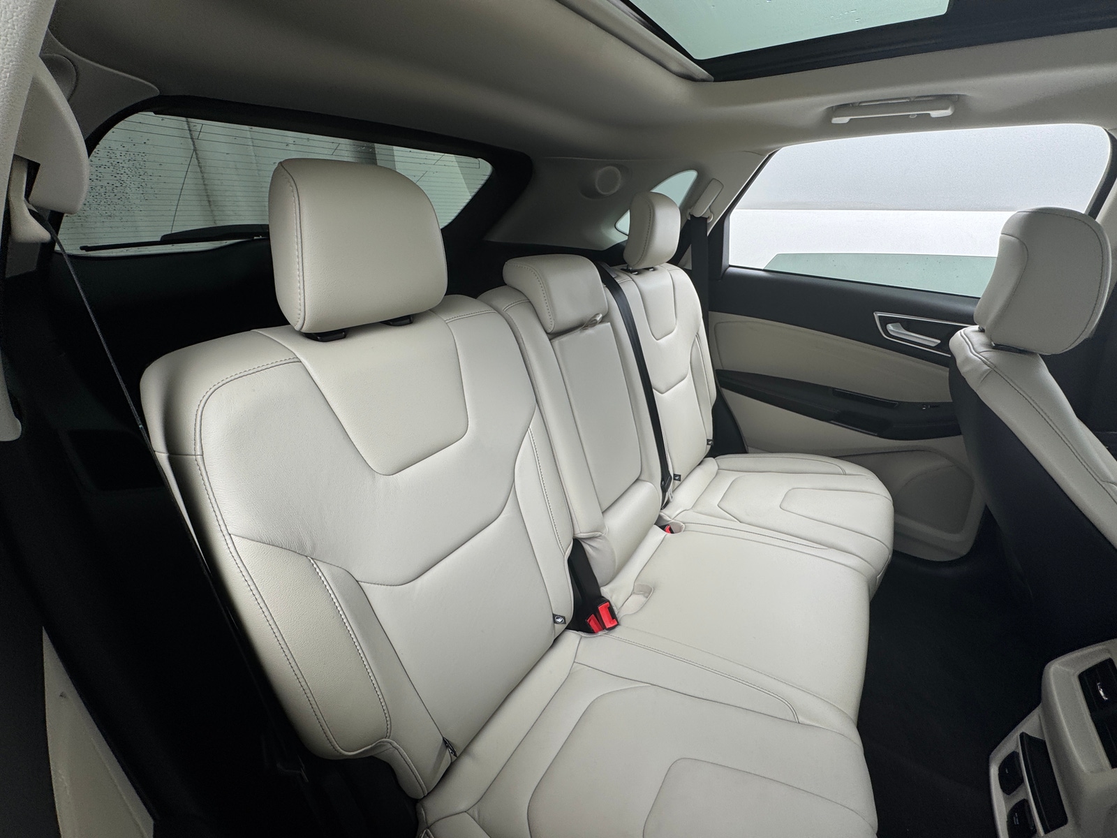 Thumbnail: 2020 Ford Edge - 5