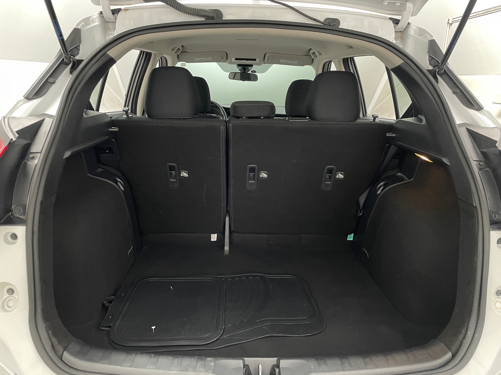 Thumbnail: 2022 Nissan Kicks - 7