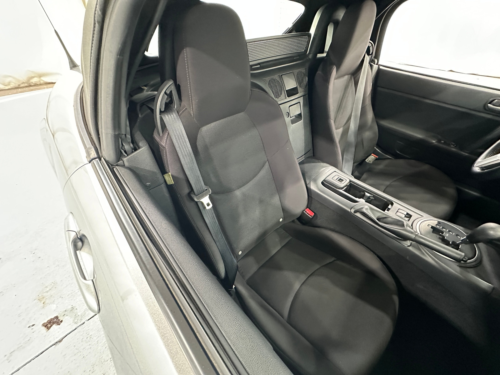 Thumbnail: 2011 Mazda MX-5 Miata - 2