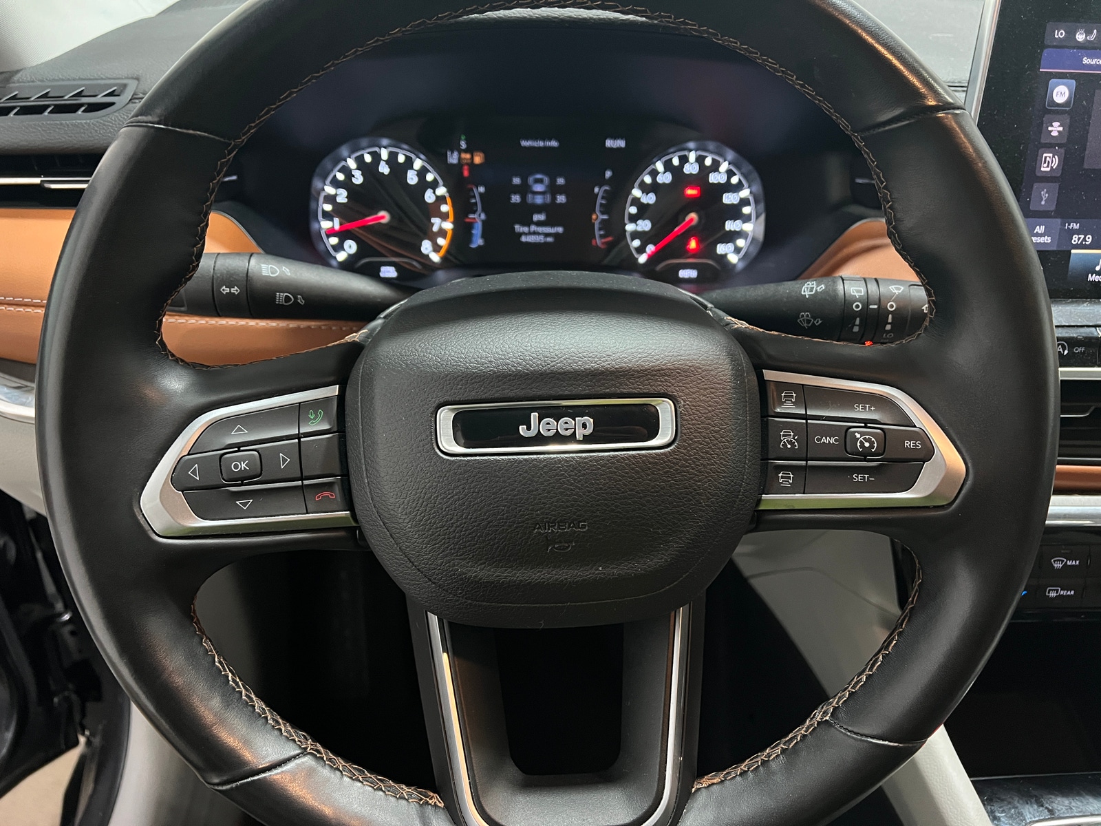 Thumbnail: 2022 Jeep Compass - 4