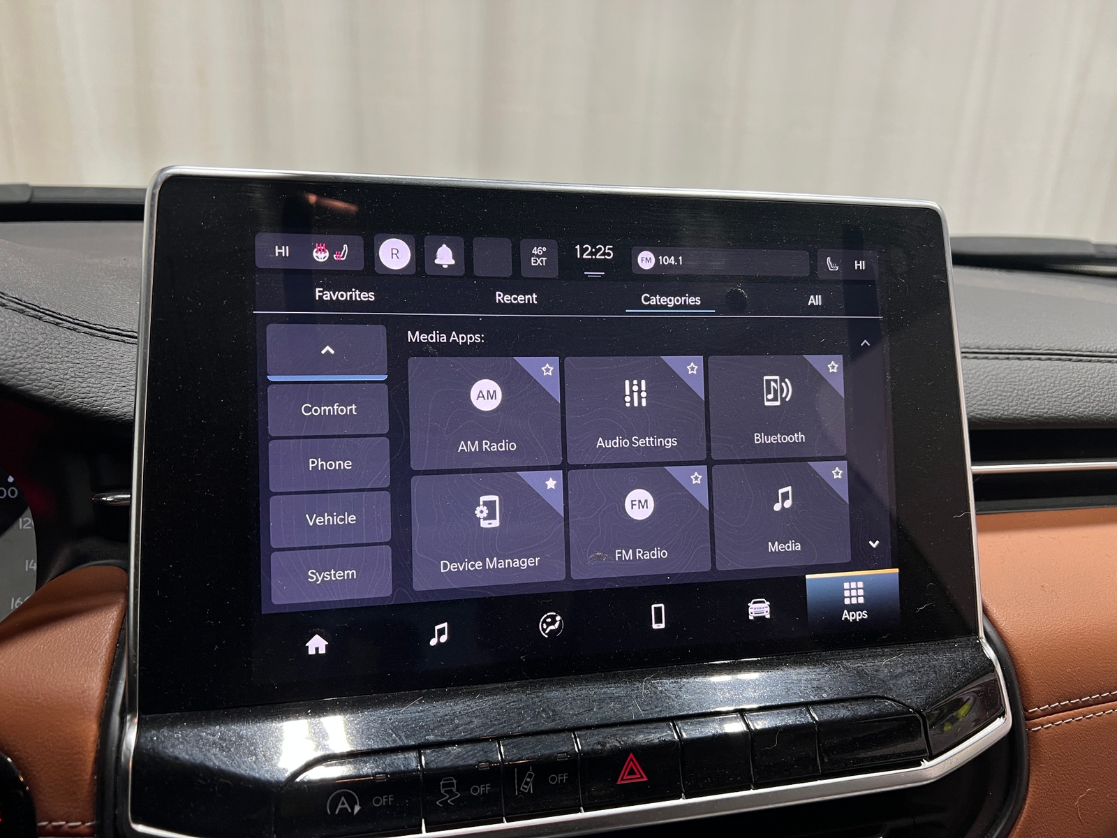 Thumbnail: 2022 Jeep Compass - 3