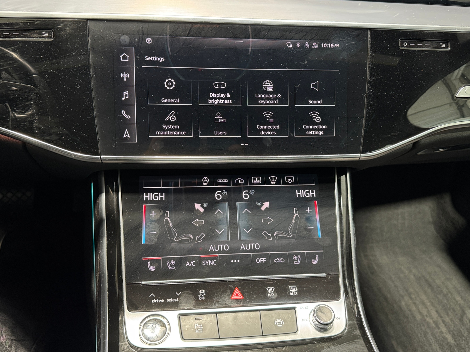 Thumbnail: 2021 Audi A8 - 3