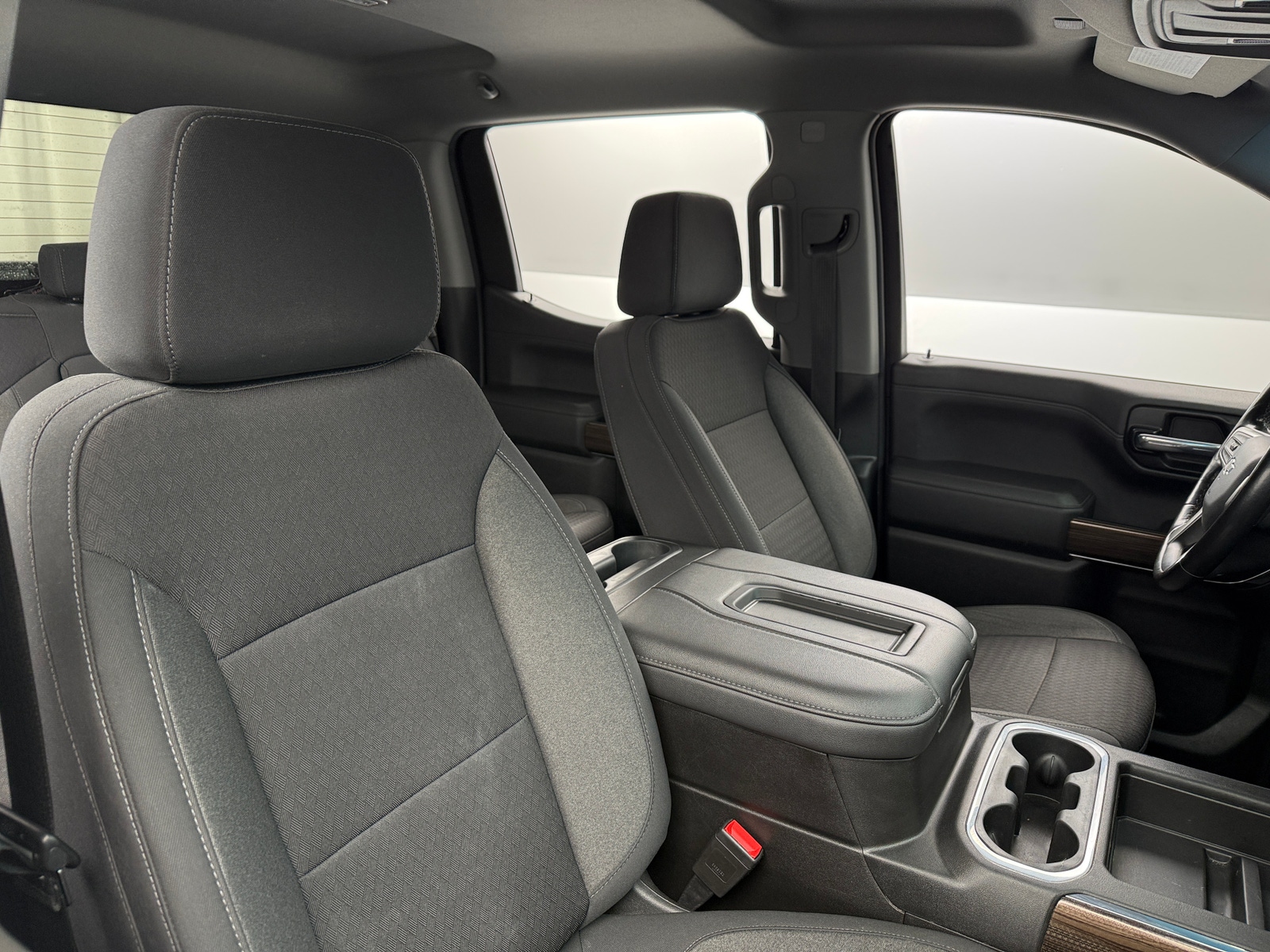 Thumbnail: 2021 Chevrolet Silverado 1500 - 2