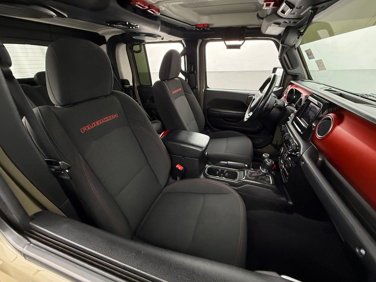 Thumbnail: 2020 Jeep Gladiator - 2