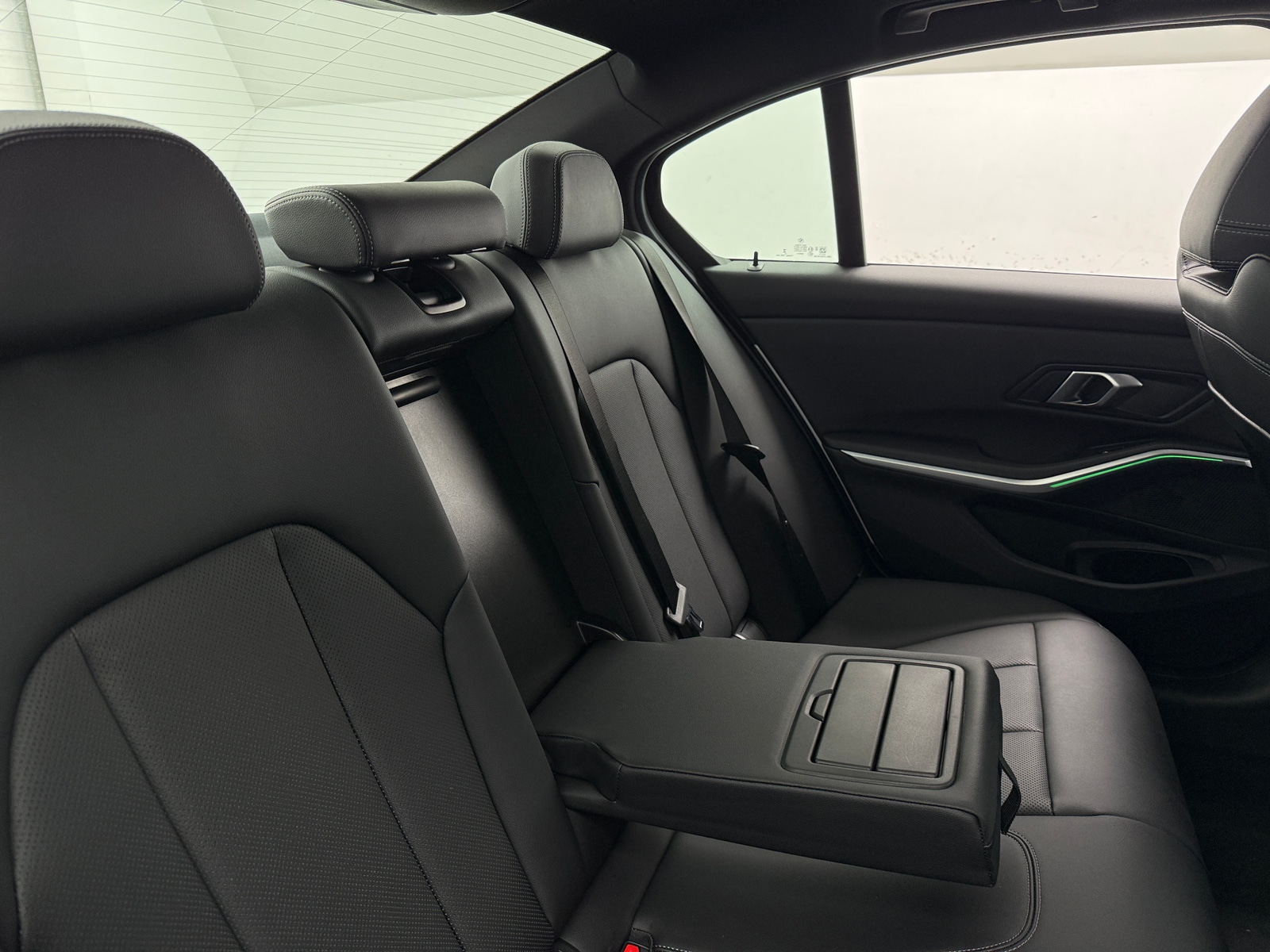 Thumbnail: 2025 BMW 3 Series - 5