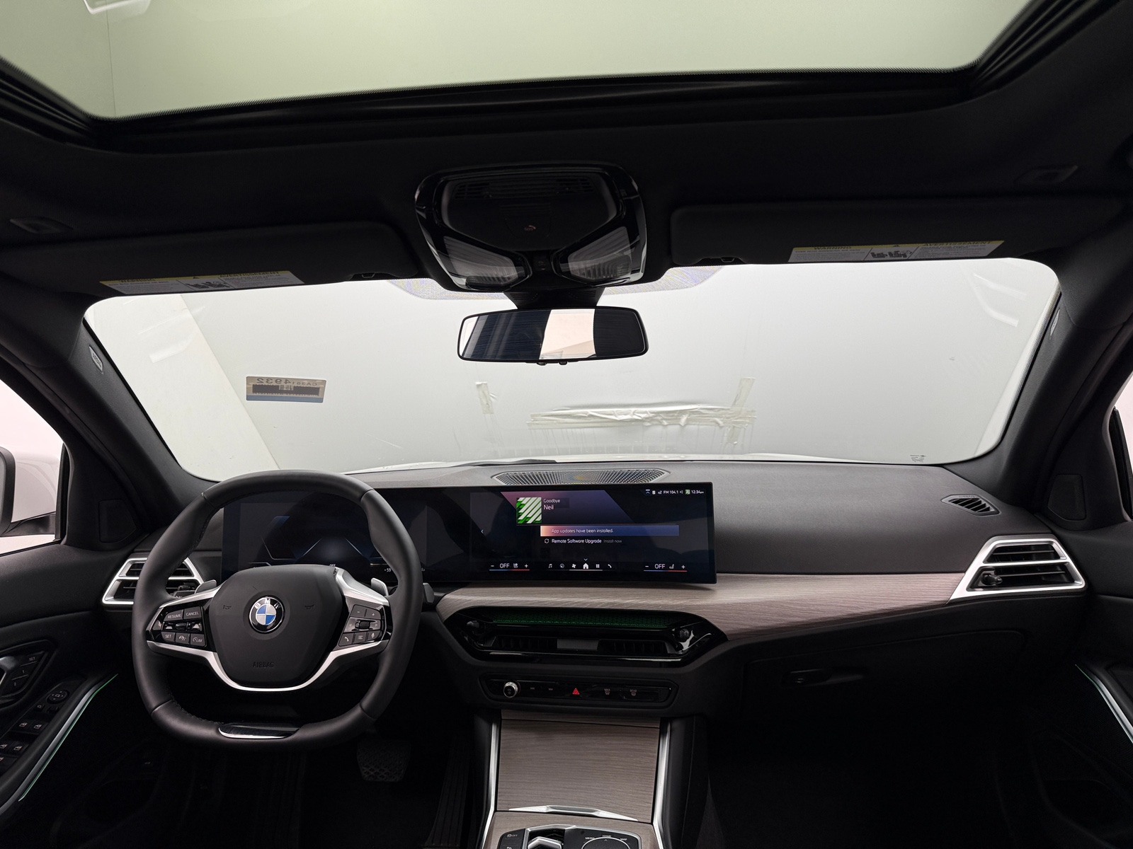 Thumbnail: 2025 BMW 3 Series - 2