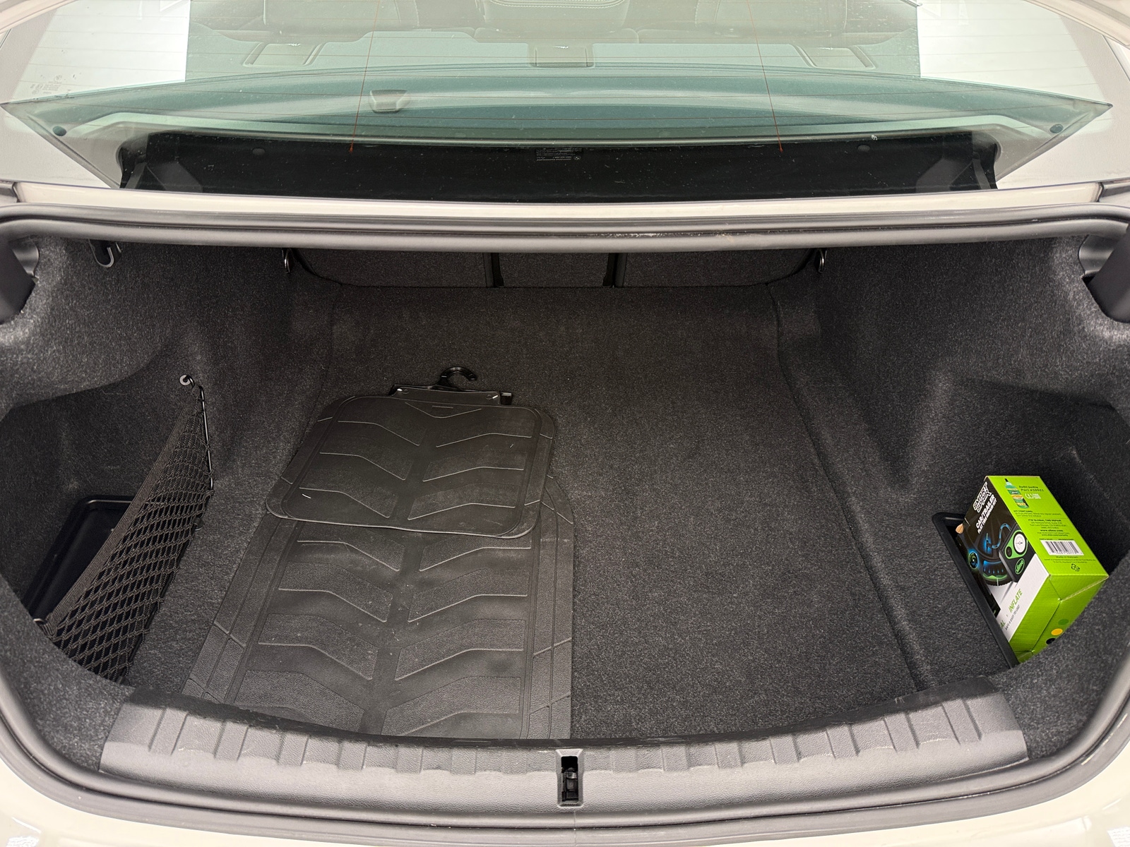 Thumbnail: 2025 BMW 3 Series - 6