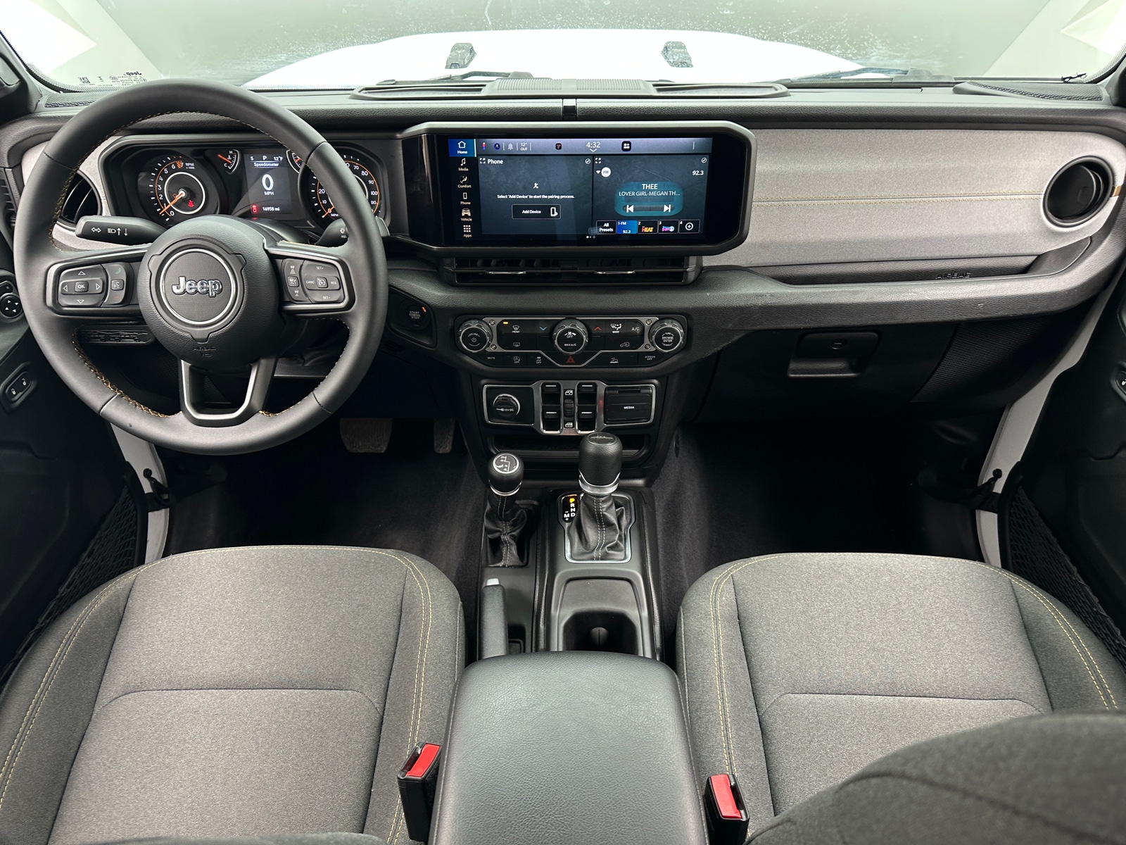 Thumbnail: 2025 Jeep Gladiator - 3