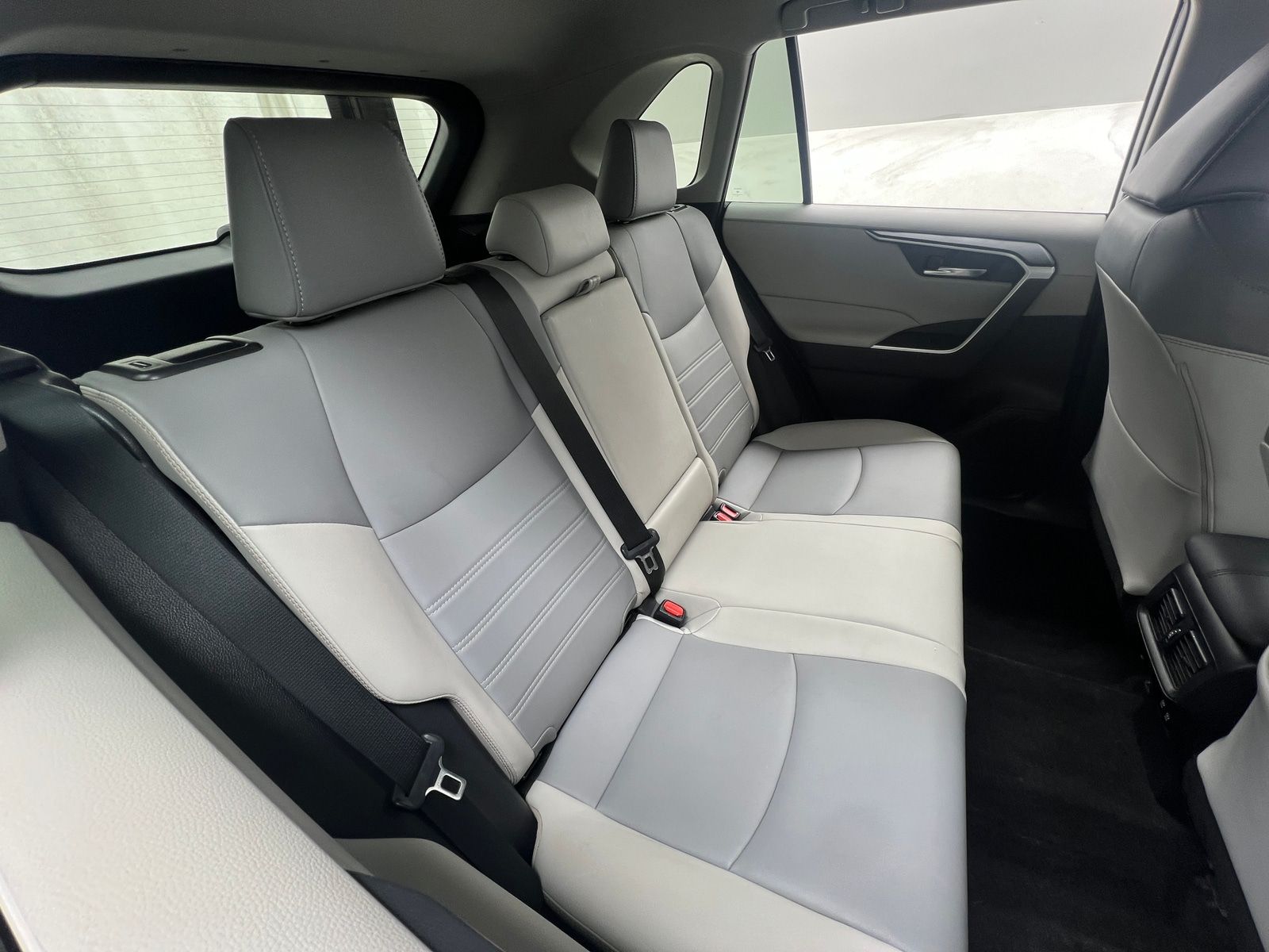 Thumbnail: 2021 Toyota RAV4 - 5