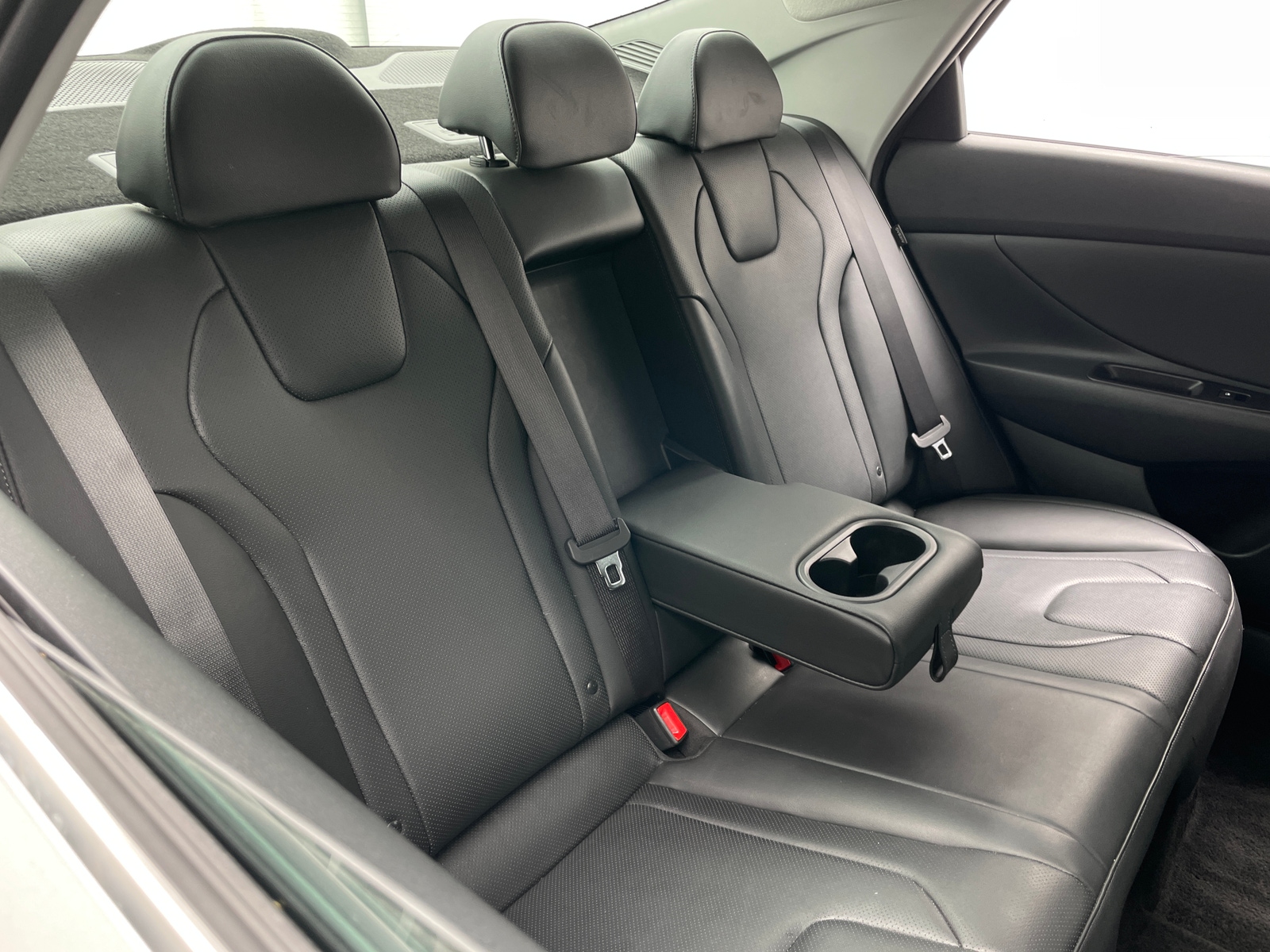 Thumbnail: 2025 Hyundai Elantra - 5