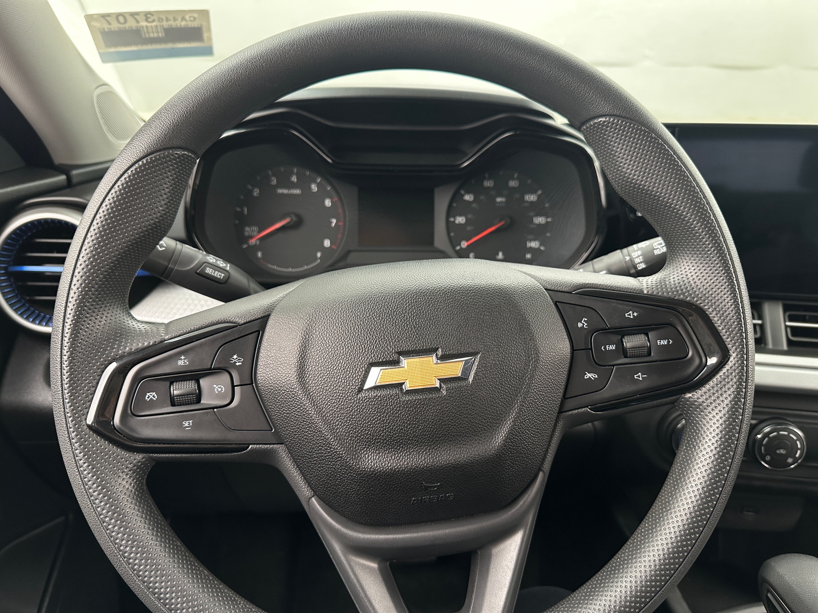 Thumbnail: 2025 Chevrolet Trax - 5