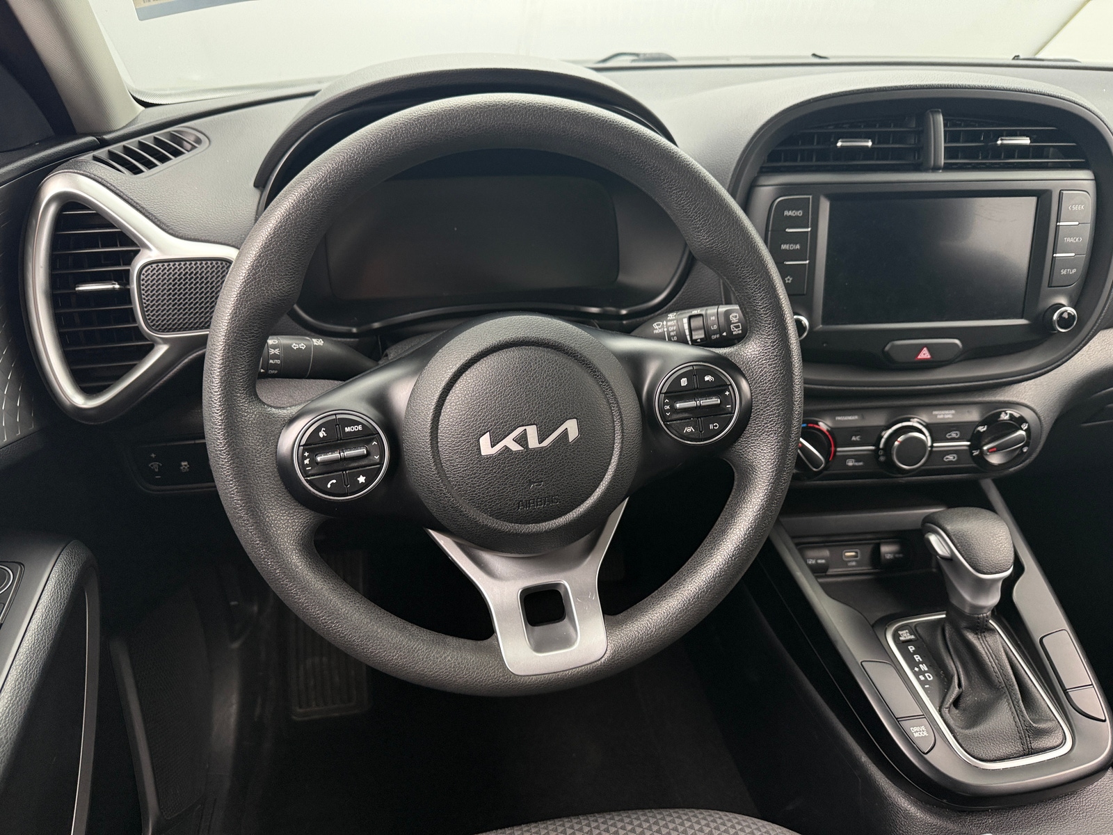 Thumbnail: 2023 Kia Soul - 5