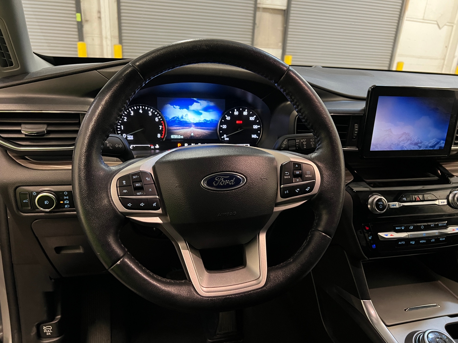 Thumbnail: 2023 Ford Explorer - 4