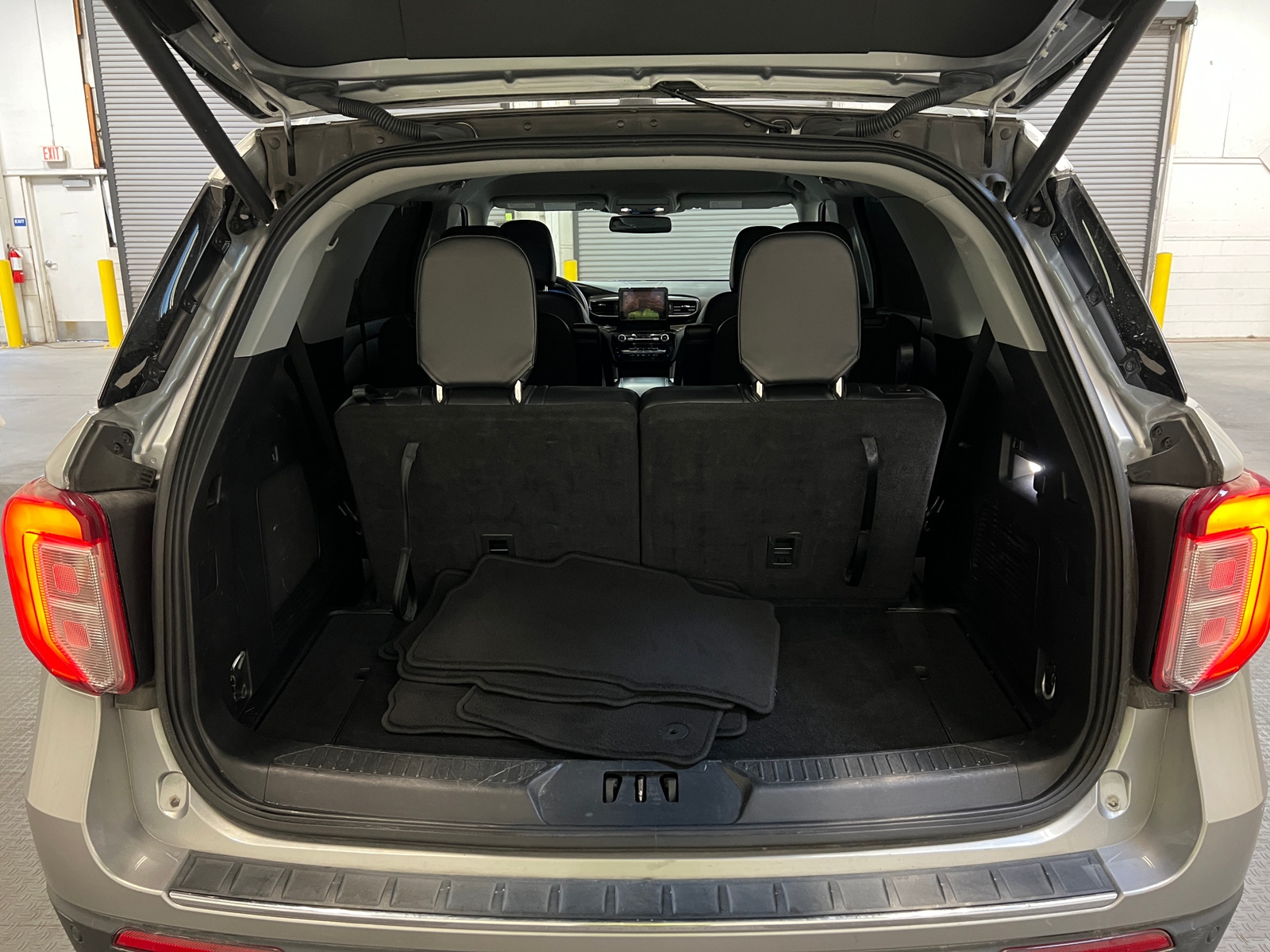 Thumbnail: 2023 Ford Explorer - 6