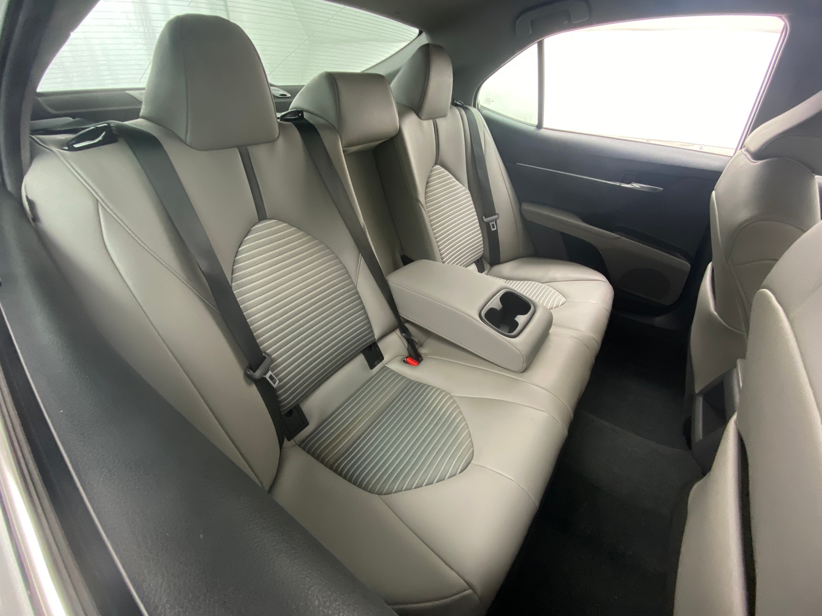 Thumbnail: 2022 Toyota Camry - 5