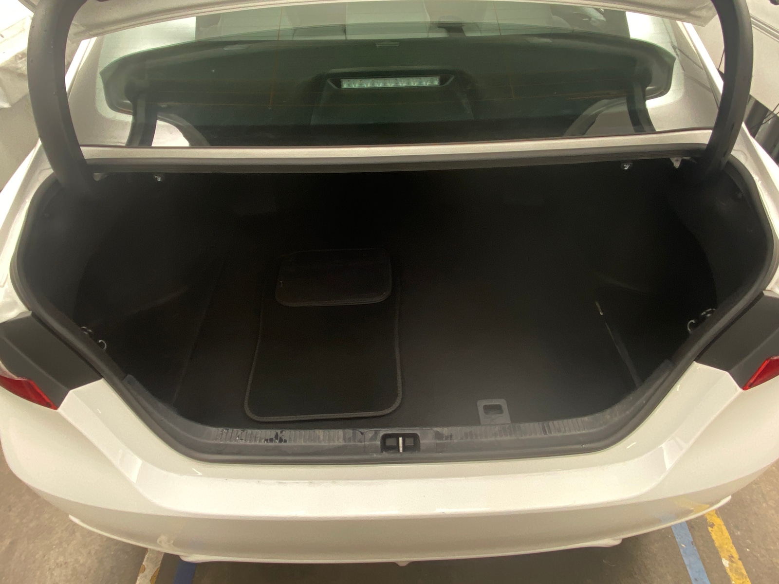 Thumbnail: 2022 Toyota Camry - 6