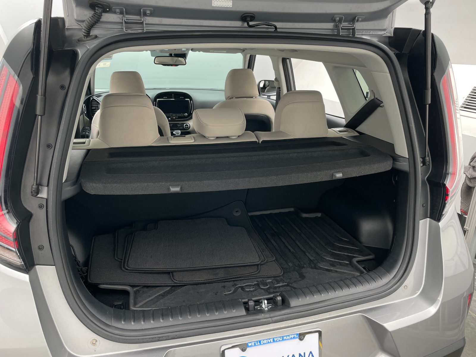 Thumbnail: 2023 Kia Soul - 7