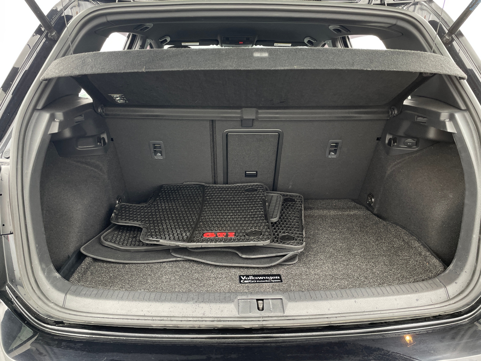 Thumbnail: 2021 Volkswagen Golf - 6