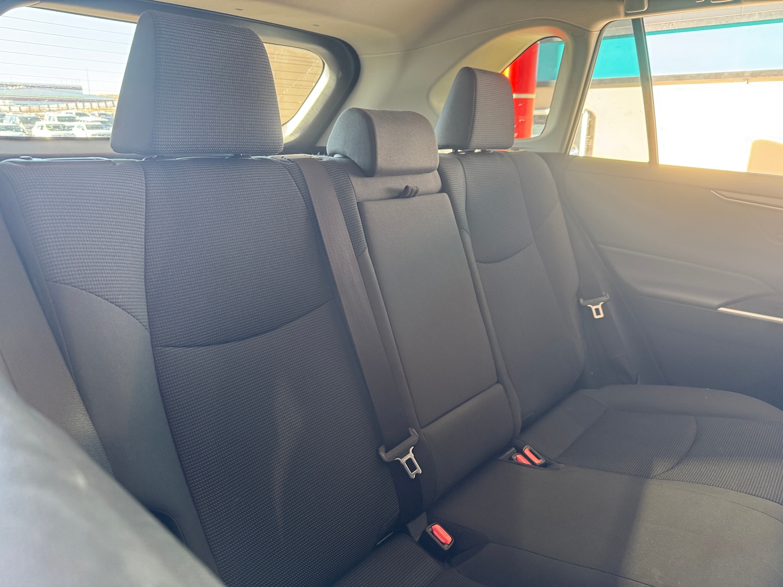 Thumbnail: 2019 Toyota RAV4 - 6