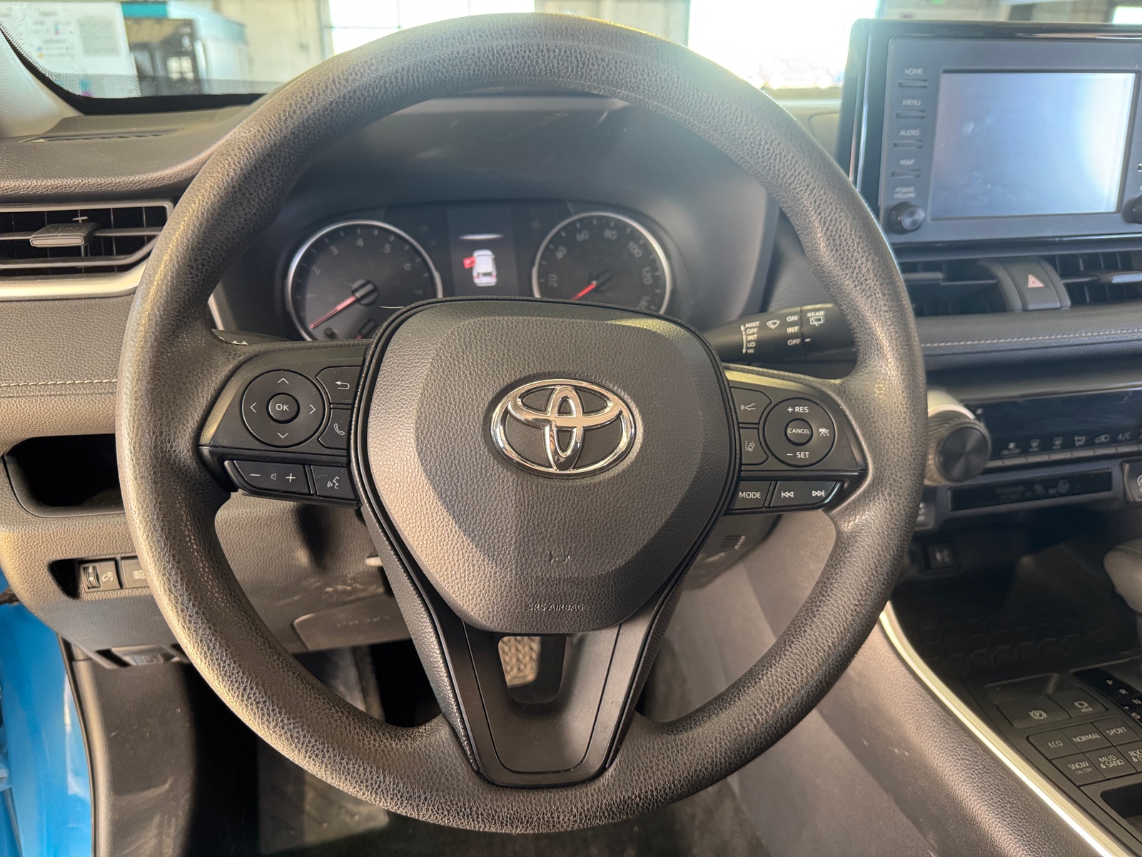 Thumbnail: 2019 Toyota RAV4 - 5