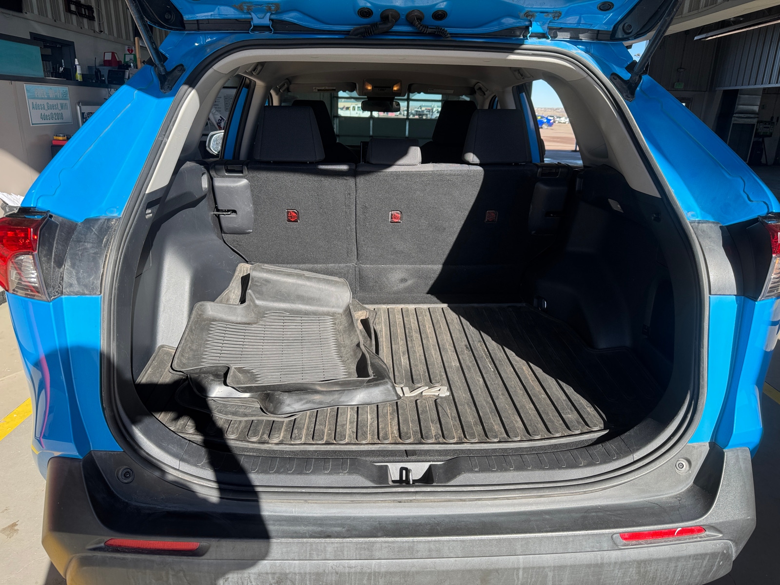 Thumbnail: 2019 Toyota RAV4 - 7