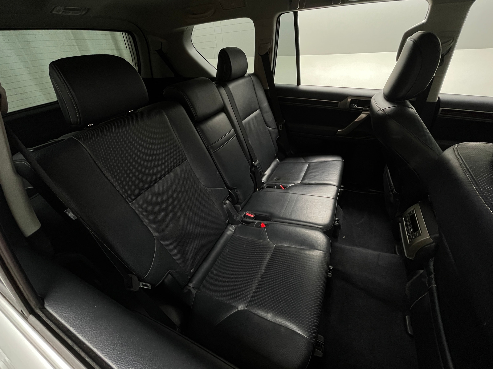 Thumbnail: 2014 Lexus GX - 5