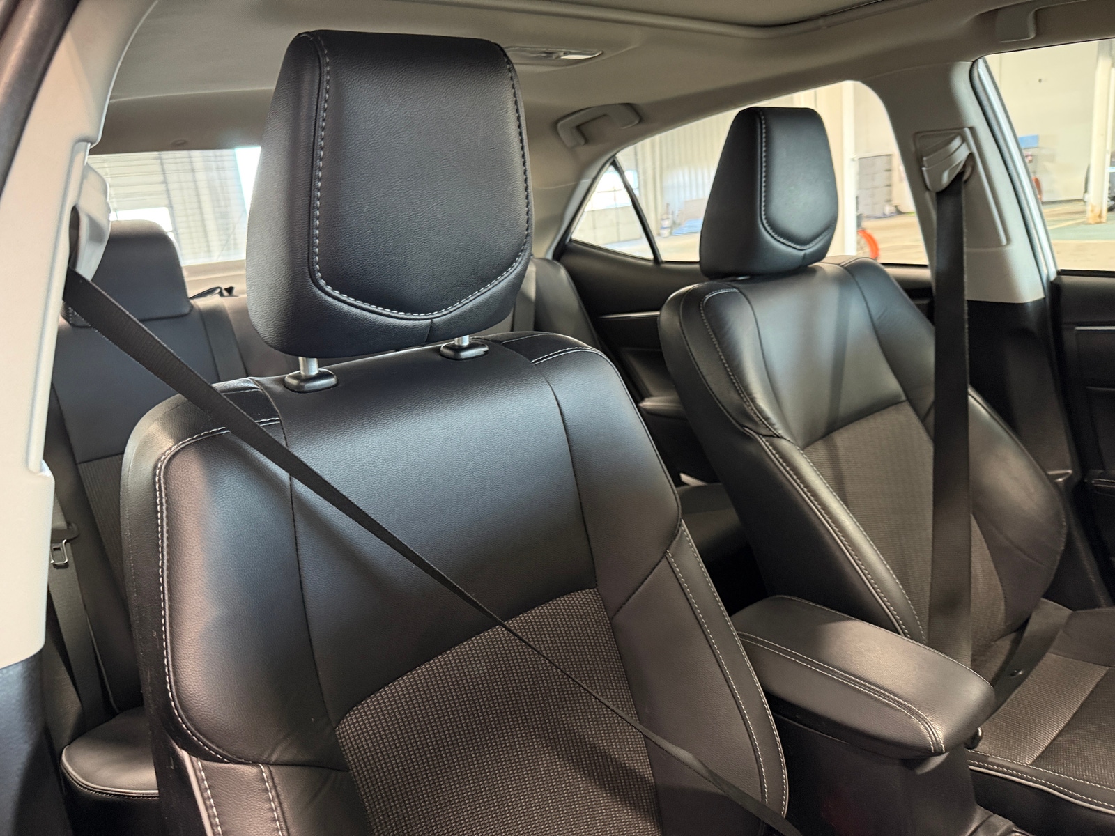 Thumbnail: 2014 Toyota Corolla - 2
