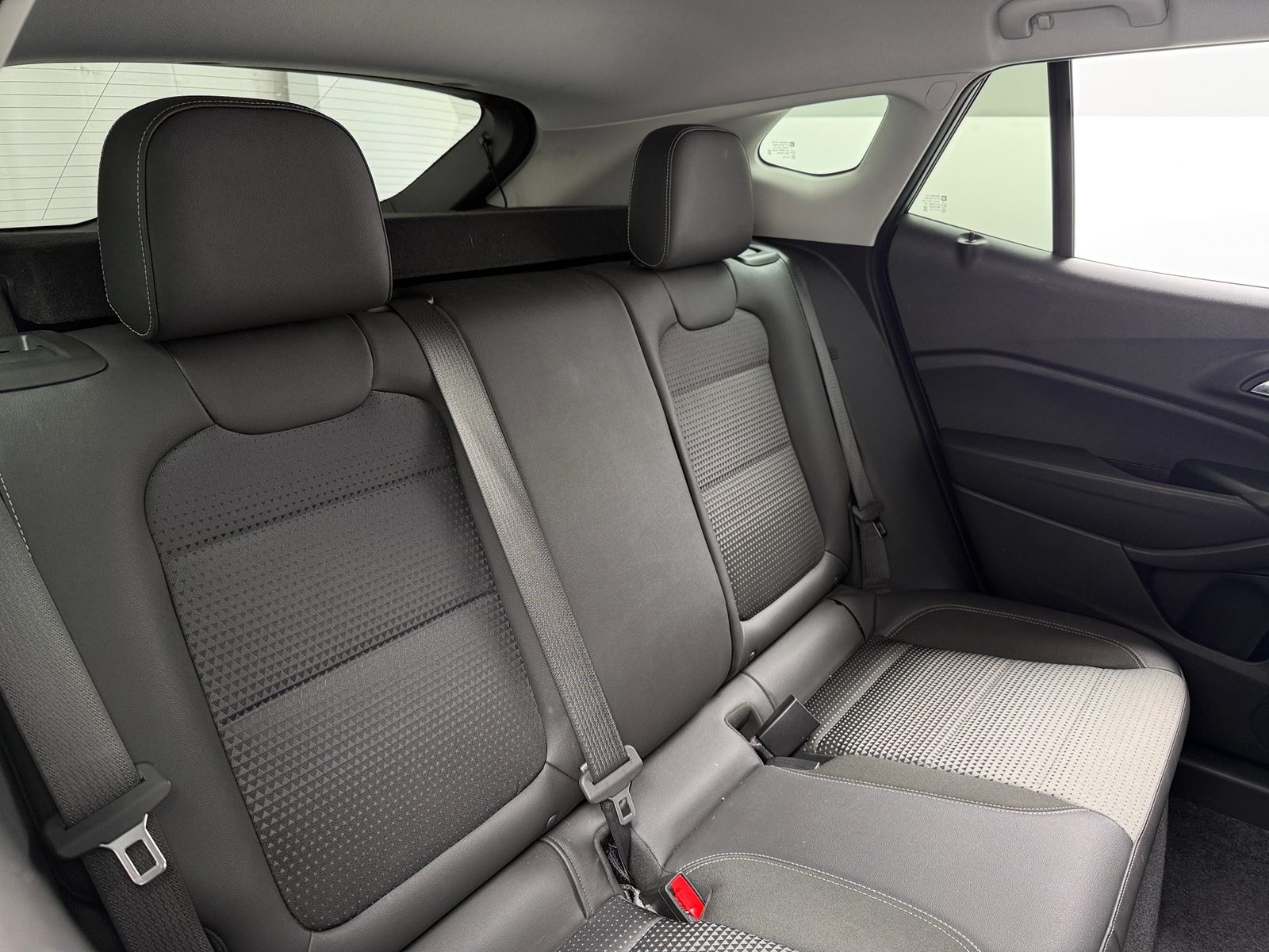 Thumbnail: 2025 Chevrolet Trax - 6