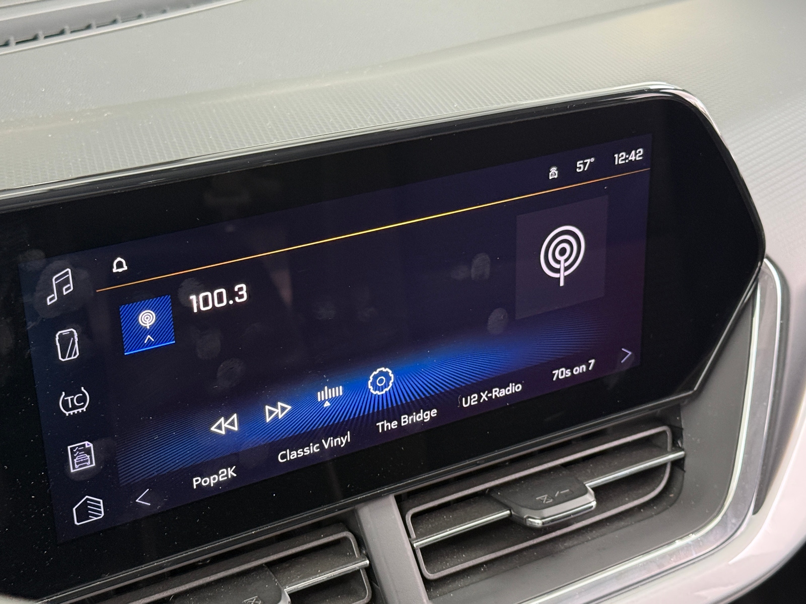 Thumbnail: 2025 Chevrolet Trax - 4