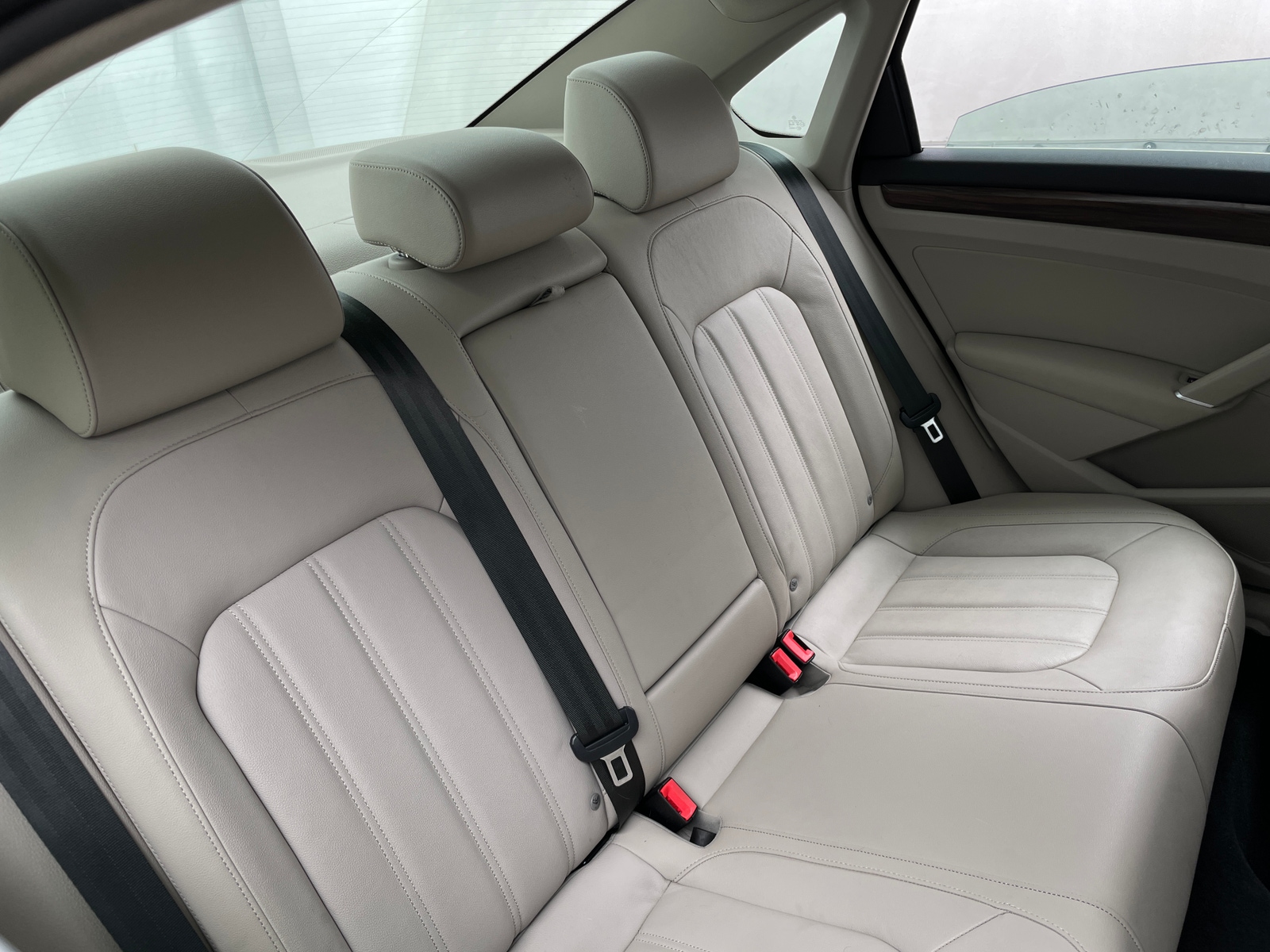 Thumbnail: 2020 Volkswagen Passat - 5