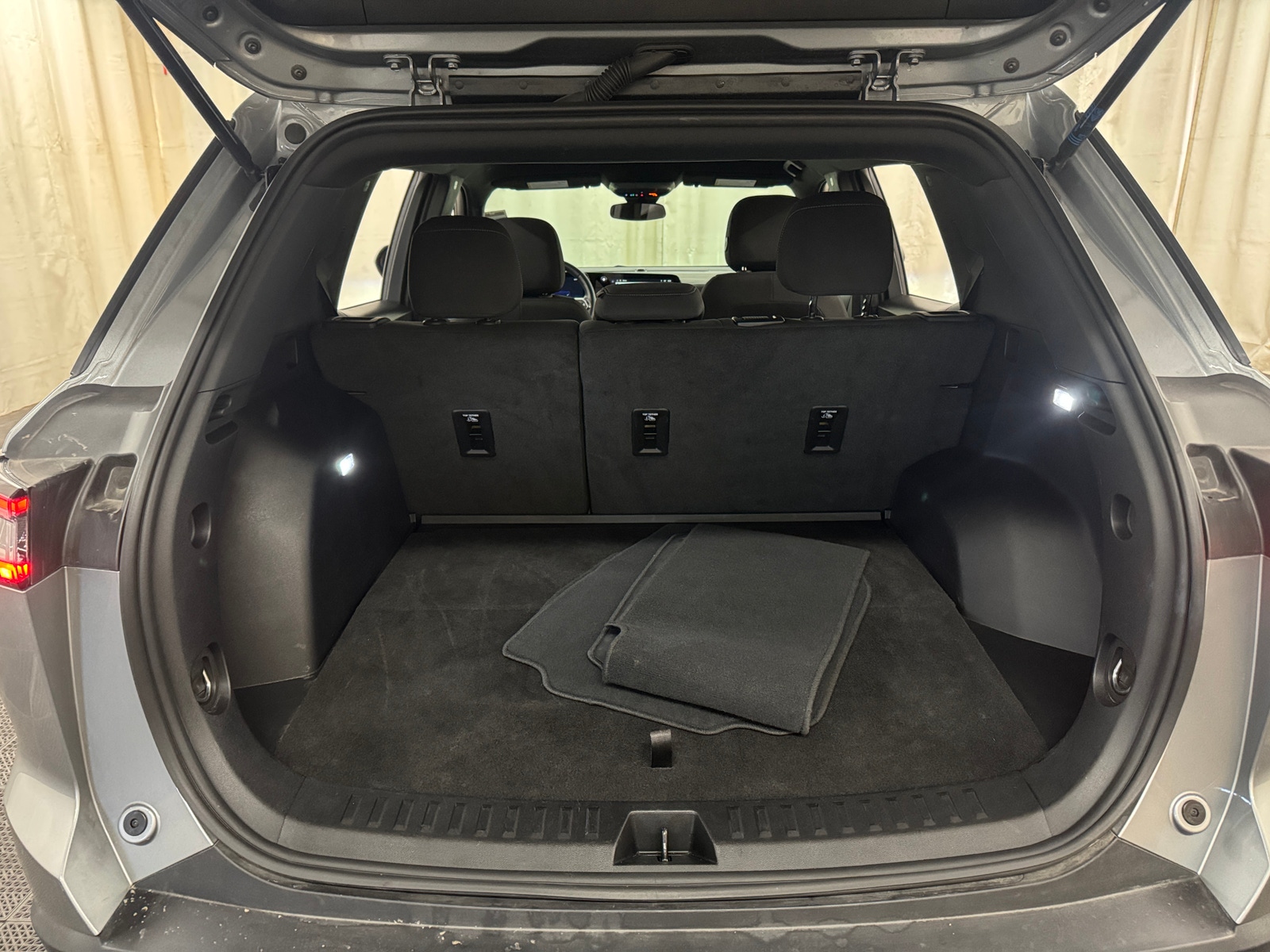 Thumbnail: 2025 Chevrolet Equinox - 7