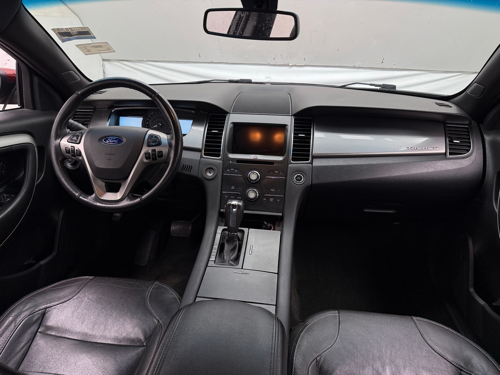 Thumbnail: 2014 Ford Taurus - 3