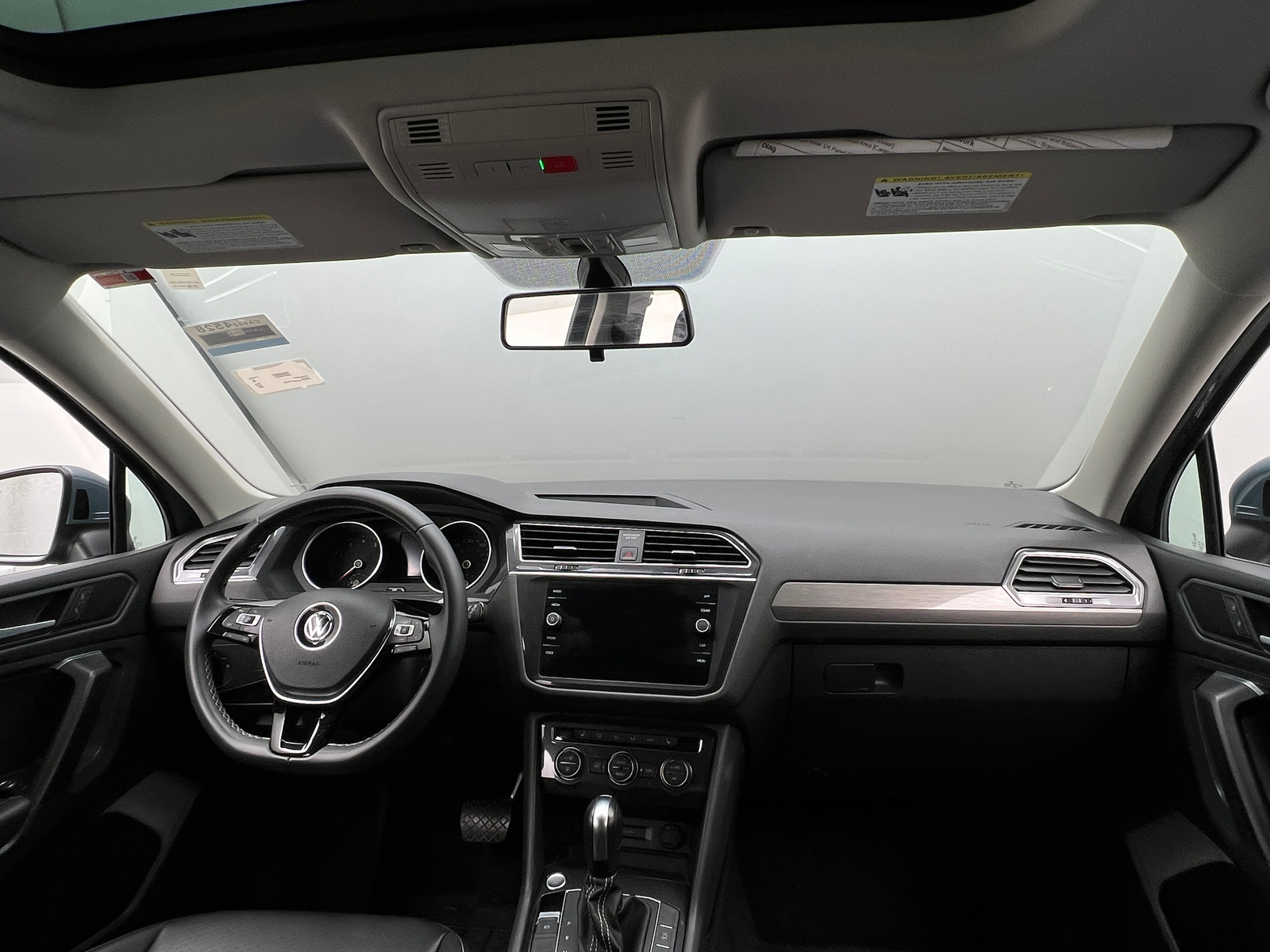 Thumbnail: 2021 Volkswagen Tiguan - 2