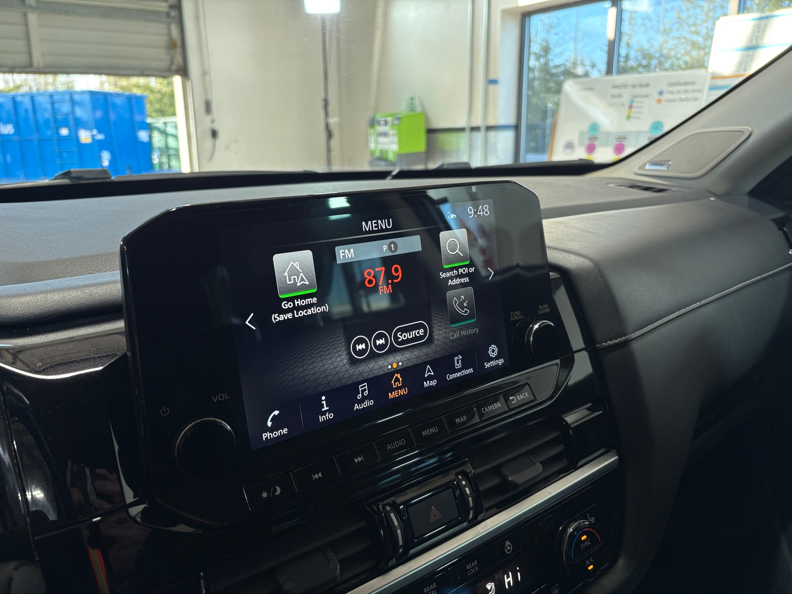 Thumbnail: 2022 Nissan Pathfinder - 3