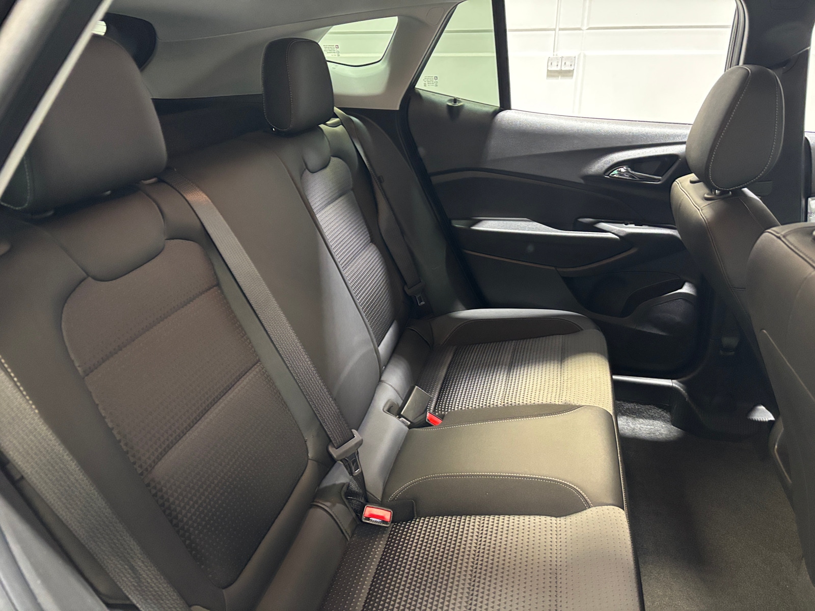 Thumbnail: 2025 Chevrolet Trax - 6