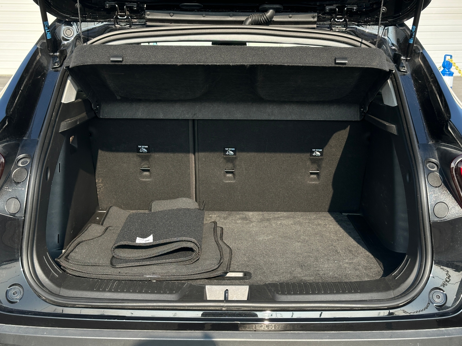 Thumbnail: 2025 Chevrolet Trax - 7